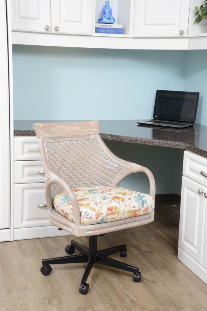 Bermuda End Table Alexander & Sheridan Casual Furniture Wholesale