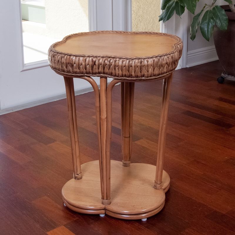 KEY027-AHON-accent-table-seagrass-and-wood-top